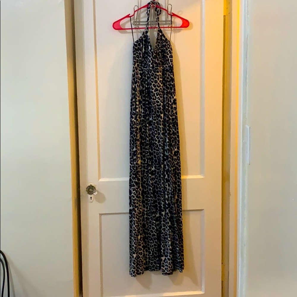 Express Snow Leopard Maxi